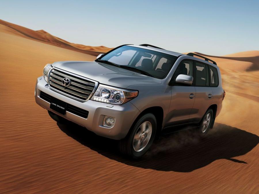  Toyota Land Cruiser 200 VX-R 2012 года  (UAE) (фото 3 из 7)